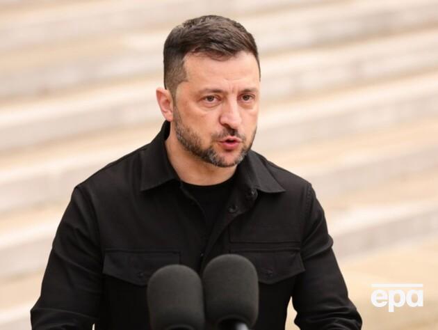 Чому Зеленський відмовився одягати костюм на День Незалежності. Дизайнер назвав несподівану причину