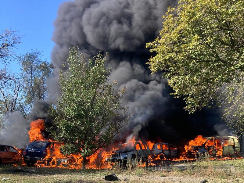 За 20 минут – пять ударов Shahed. РФ атаковала промышленную зону Запорожья, есть погибший и раненые