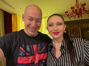 Покушение на Трампа, задержание Макрона, гибель Сальдо, чудо с Арестовичем, рак Симоньян. Стрим Бацман с Гордоном. Трансляция