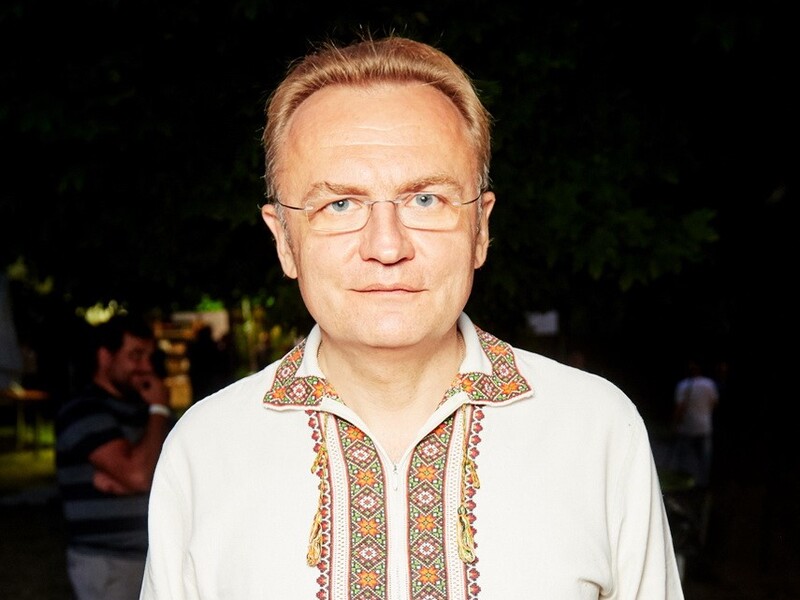 "Надели костюмы и ходят петухами". Садовый назвал главную "гниль" и "мерзавца" в украинской политике