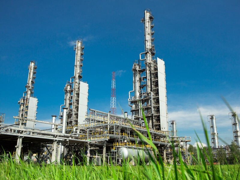 У Росії атака дронів зупинила роботу заводу "Газпрому" за 1675 км від кордону України – Reuters