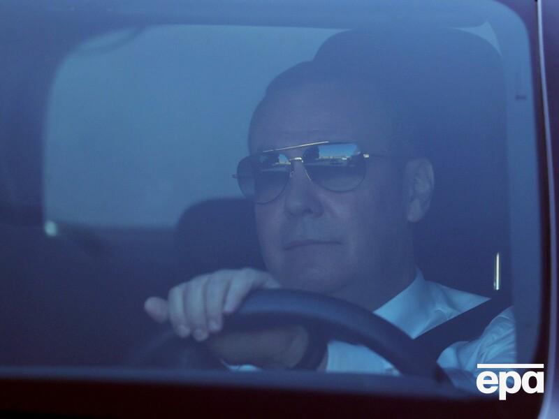 Медведев заявил, что Трамп попал в "альтернативную реальность", и пригрозил США конфликтом