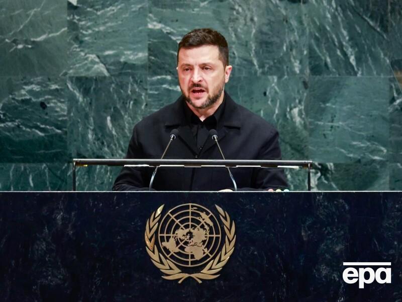 Зеленський: В України немає великих товстих ракет, які демонструють диктатори. Але є БПЛА, що летять на 2–3 тис. км