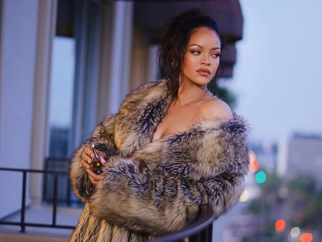 Ріанна показала новонароджену дочку. Фото одразу зібрало понад 1 млн лайків і далі віруситься