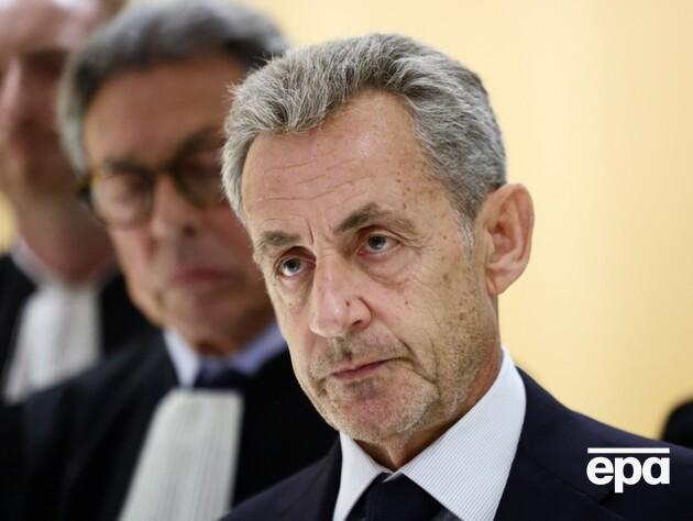 Саркози приговорили к новому тюремному сроку, он пообещал спать в тюрьме с высоко поднятой головой