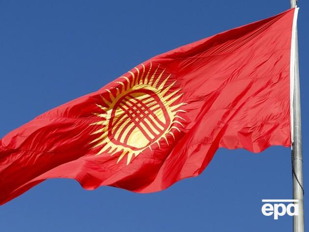 У Киргизстані поліція побила місцевого, імовірно, через українську символіку – ЗМІ