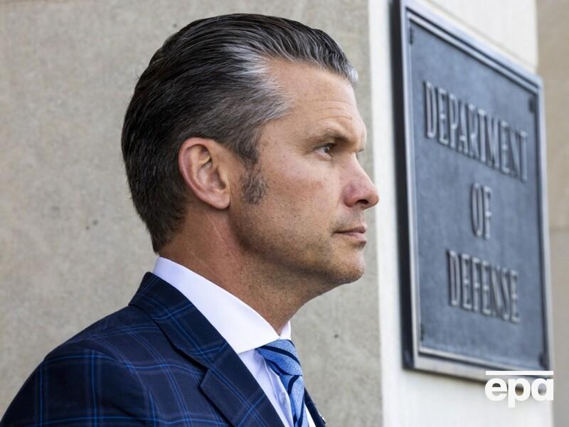 Глава Пентагону терміново скликав сотні генералів й адміралів, військові не розуміють, що відбувається – WP