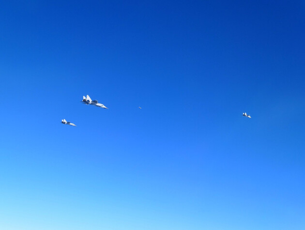 Венгерские истребители перехватили пять российских самолетов – НАТО