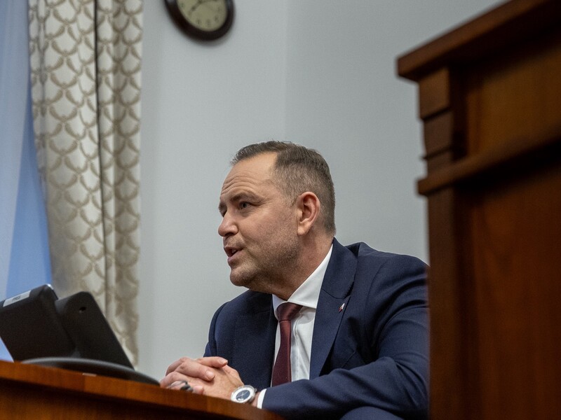 Президент Польши подписал закон о помощи украинским беженцам. В его канцелярии уточнили – в последний раз