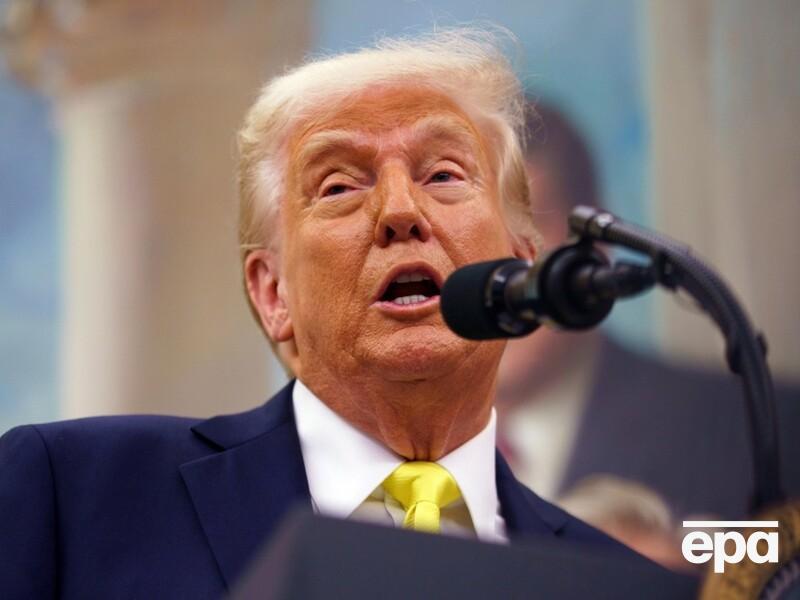 Трамп оголосив про значні мита на вантажівки, меблі й фармацевтику