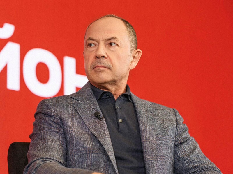 Жорсткий режим харчування і спорт двічі на день. Тігіпко розповів, як заради дружини тримає себе у формі