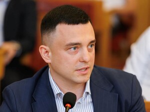 Депутат Закарпатского облсовета Цебер: Хочу подавать на Орбана в суд. Это человек без чести, и Бог свидетель