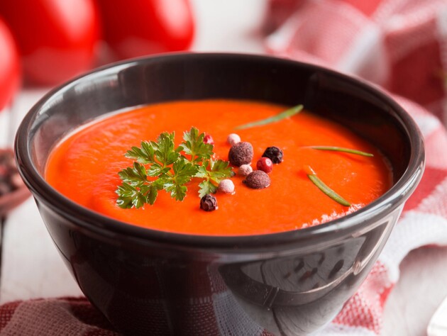 Просто збийте ці запечені овочі – й отримаєте дуже смачний крем-суп за кілька хвилин