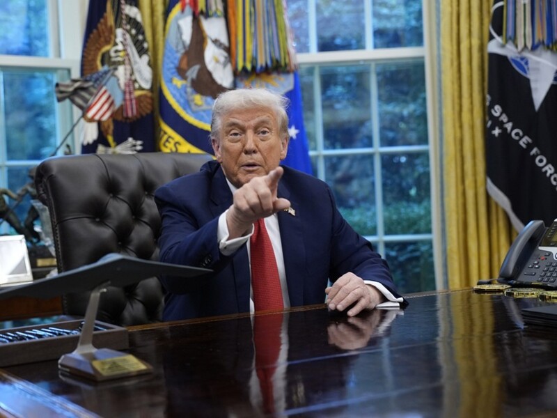 Трамп раскрыл, что ждет американских генералов на срочном собрании Пентагона. Он будет там лично