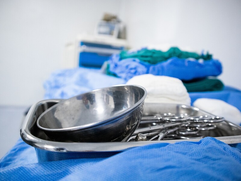 В Черкассах после смерти семилетнего ребенка объявили подозрение врачу