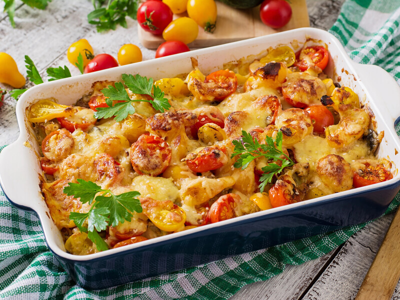 Просто смешайте эти продукты – и такое запеченное мясо поразит невероятным вкусом. Быстрый рецепт