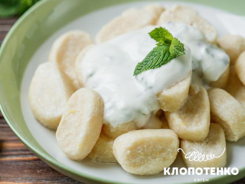 Ленивые вареники именно из такого творога получатся очень аппетитные и невероятно вкусные. Рецепт