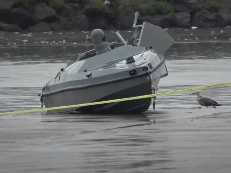 У Туреччині рибалки виловили дрон. ЗМІ пишуть, що він – український і з вибухівкою. Відео