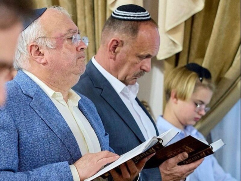 Молитва об Украине. Главный раввин Киева собрал еврейскую общину и гостей в честь Рош а-Шана. Фото