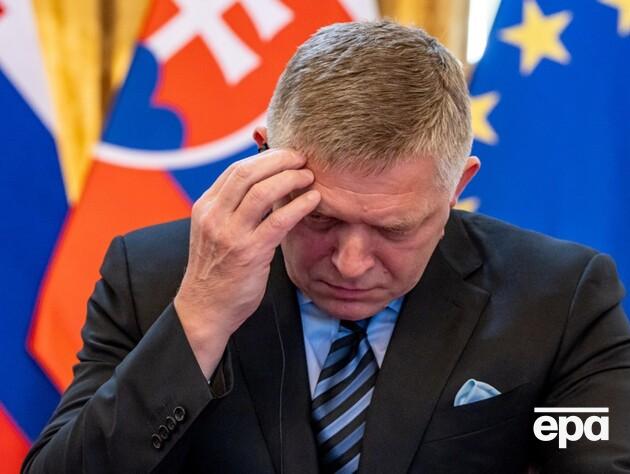 Фіцо останньої миті не поїхав на саміт ЄС, присвячений обороні й Україні. Чому?