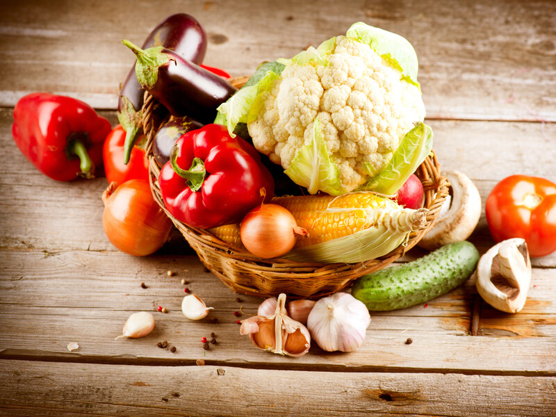 Осінь диктує свої правила. Від якої їжі краще відмовитися і що додати в раціон із настанням холодів