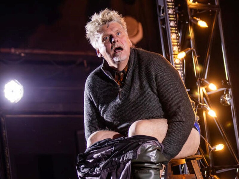 Новий очільник Молодого театру Мойсеєв презентує виставу. Про що вона?