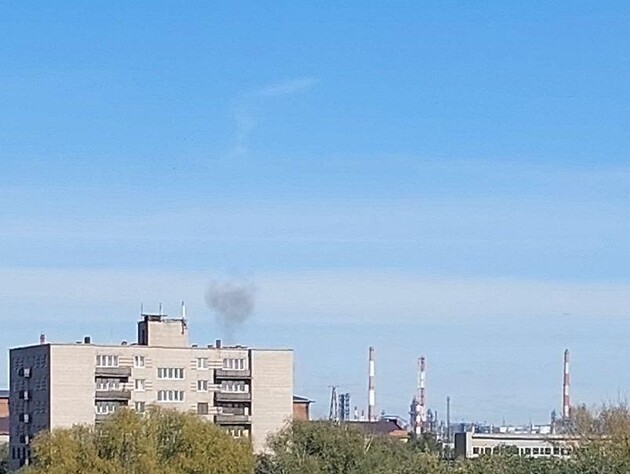 Дрони атакували НПЗ в Оренбурзькій області РФ. Відео