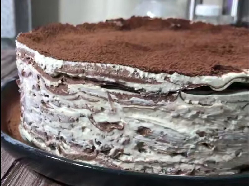 Вкусный десерт – и меньше 250 ккал на порцию. Блинный торт тирамису