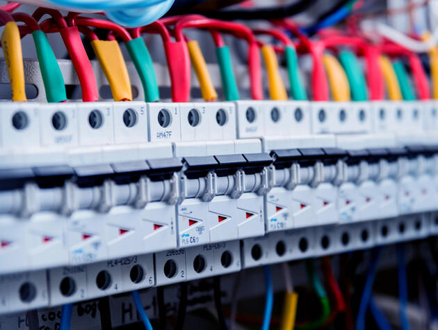 Избыточная генерация и спад жары в сентябре обвалили цены на электроэнергию – Прокип