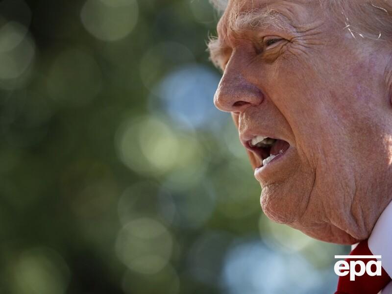 Трамп потерял контроль над собой и ведет себя странно – The Guardian