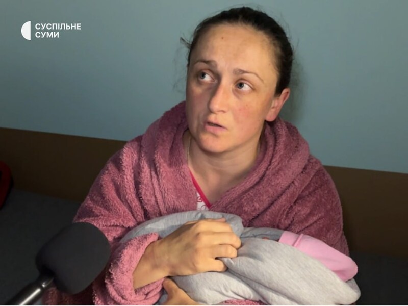 "У мене дівчинка була на крапельниці". Наслідки удару РФ по пологовому будинку в Сумах