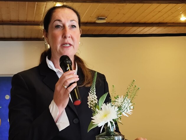 В Германии на новоизбранного мэра напали с ножом, она в критическом состоянии