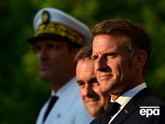 Макрон дал Лекорню двое суток для переговоров о формировании правительства после его заявления об отставке