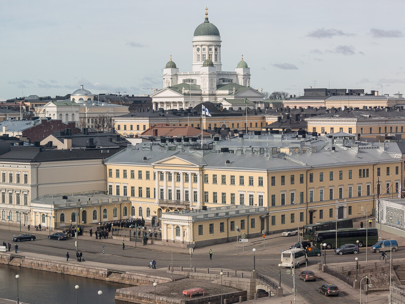 У Фінляндії над президентським палацом пролетів дрон. Його запускали "туристи з Гонконгу"