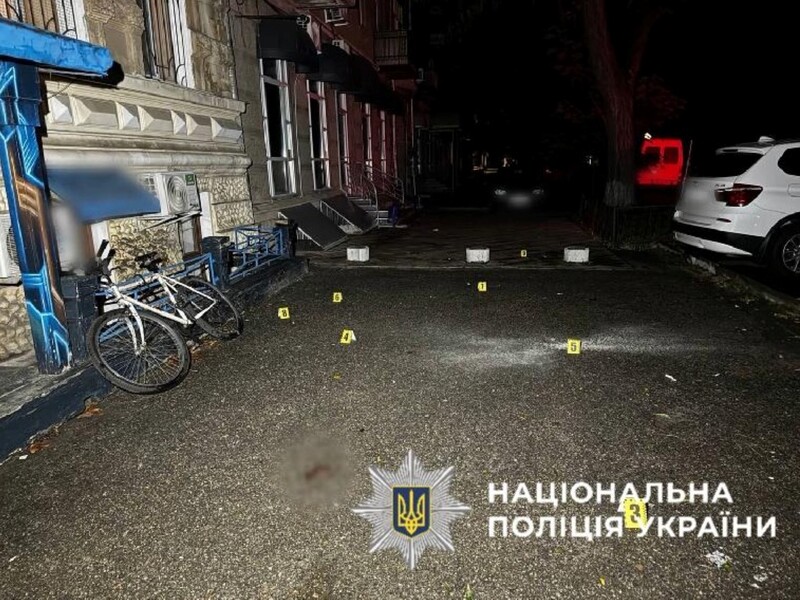 В Одесі чоловік кинув гранати в сусідів, які шуміли під вікнами, й постраждав сам – поліція