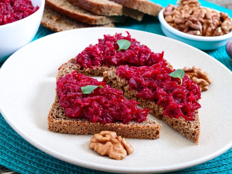 Свекольная икра. Рецепт полезной диетической намазки