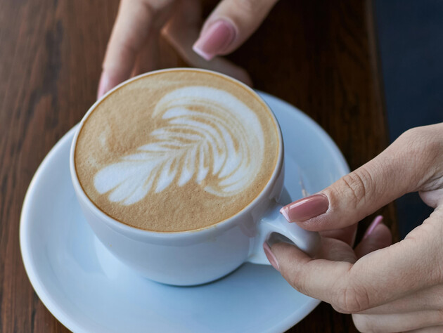 Замените этим воду – и дома получится вкусное капучино с божественной пенкой. Секретный лайфхак