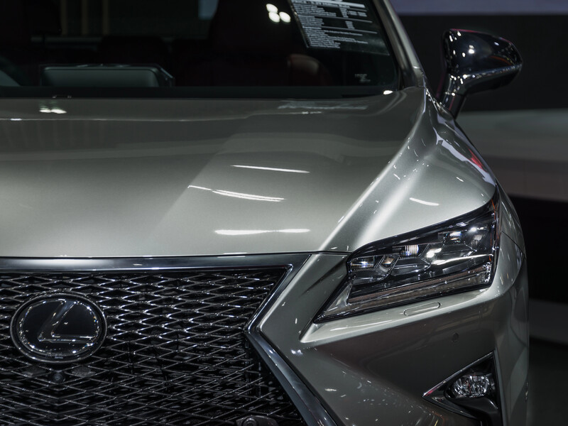 В Італії викрили банду викрадачів дорогих автівок для продажу їх у Дубаї. Серед фігурантів – українці