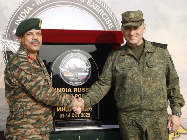 Індія продовжує співпрацю з РФ. Розпочато спільні військові навчання. Що відомо?