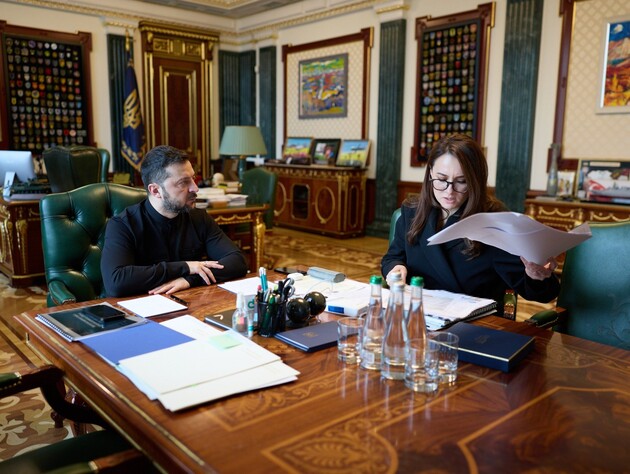 Кабмин зафиксирует цену на газ для бытовых потребителей – Зеленский