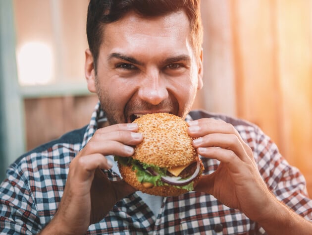 У Європарламенті хочуть заборонити називати стейками, бургерами й ковбасами продукти, в яких немає 