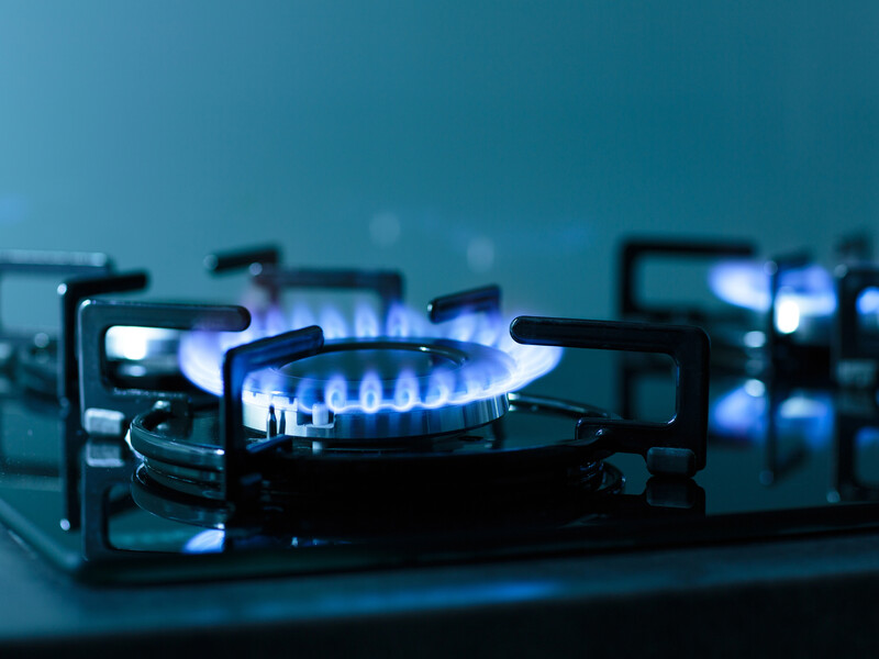 Удары РФ за последние дни уничтожили 60% газодобывающих мощностей Украины – Bloomberg