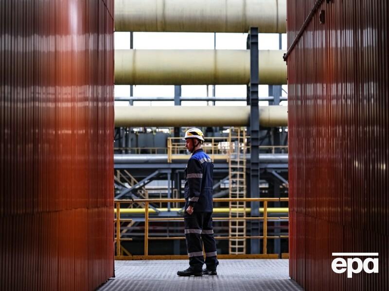 Російські промислові гіганти скорочують штат і відправляють у неоплачувану відпустку працівників – ЗМІ