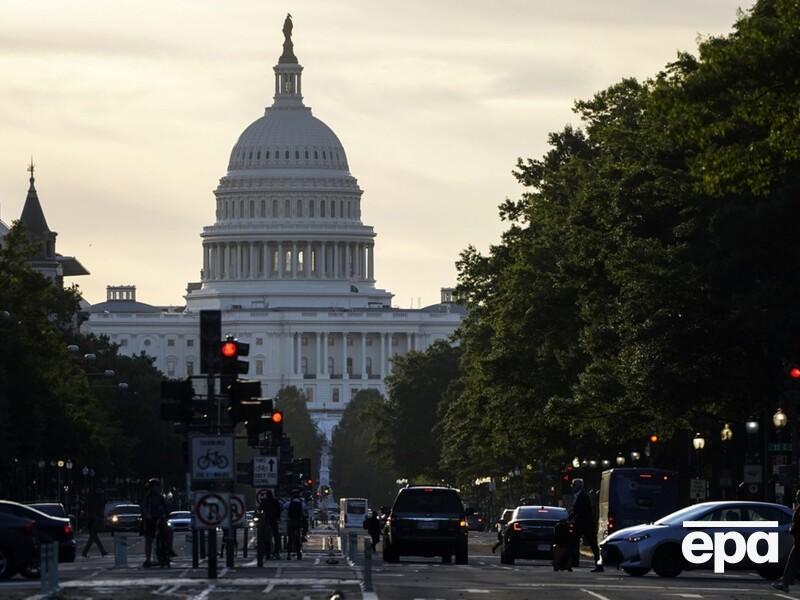 Сенат США утвердил $925 млрд на оборону. Входит ли туда помощь Украине?