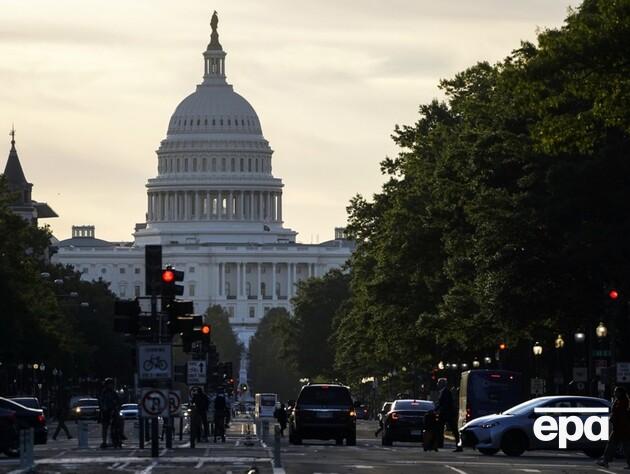 Сенат США утвердил $925 млрд на оборону. Входит ли туда помощь Украине?