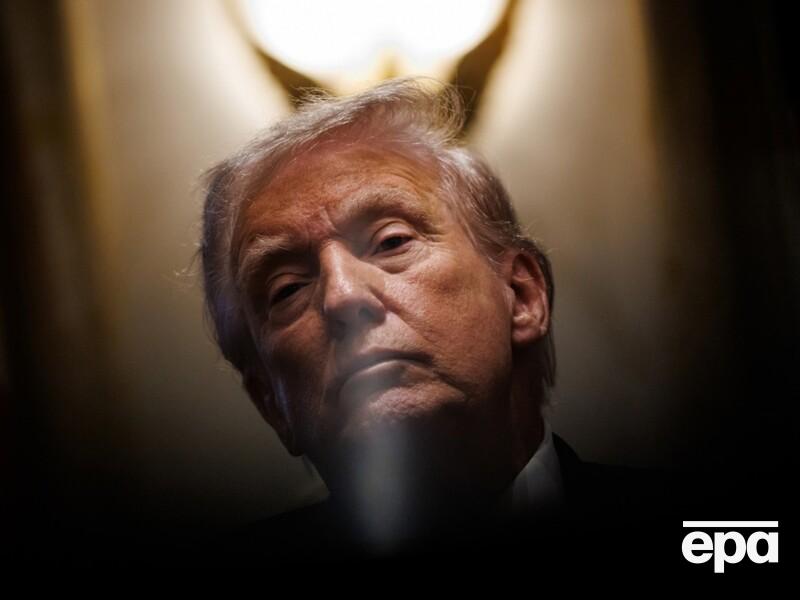 Переможниця Нобелівської премії миру 2025 присвятила її народу Венесуели й "союзнику" Трампу