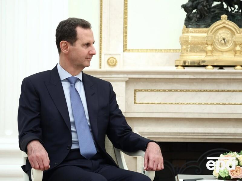 "Насолоджуються награбованим". Німецьке видання з'ясувало, де живе Асад і чим він займається