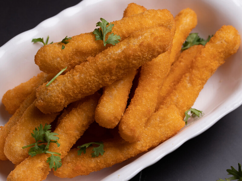 Обжарьте крабовые палочки в этой простой панировке – и через несколько минут получите вкусное блюдо