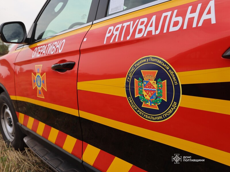 У Полтаві жінка застрягла під батареєю опалення – ДСНС