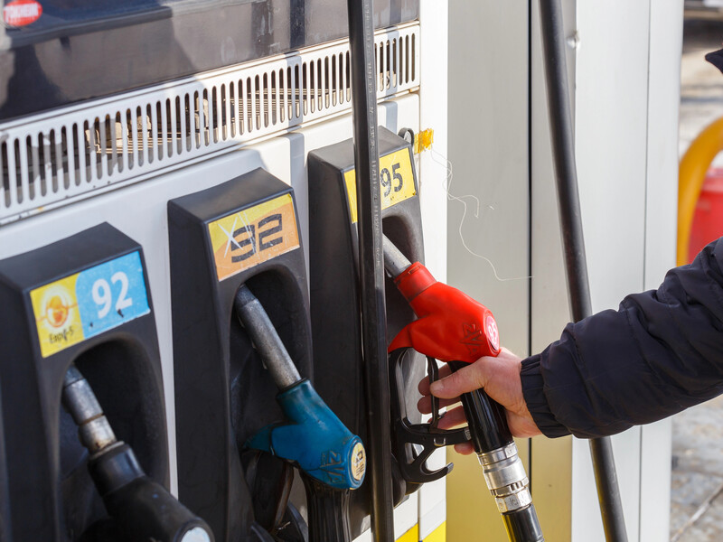 Паливна криза торкнулася вже понад половину регіонів РФ – ЗМІ